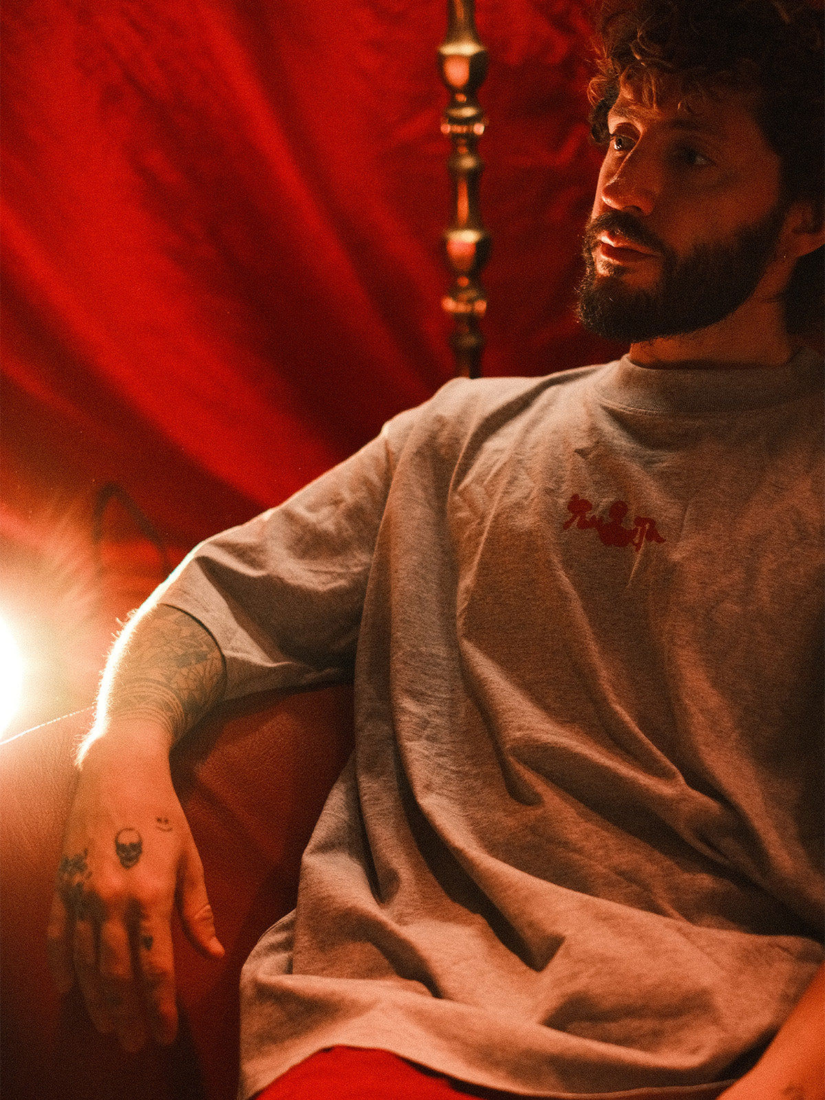 Ruben - Oversized Grå T-skjorte